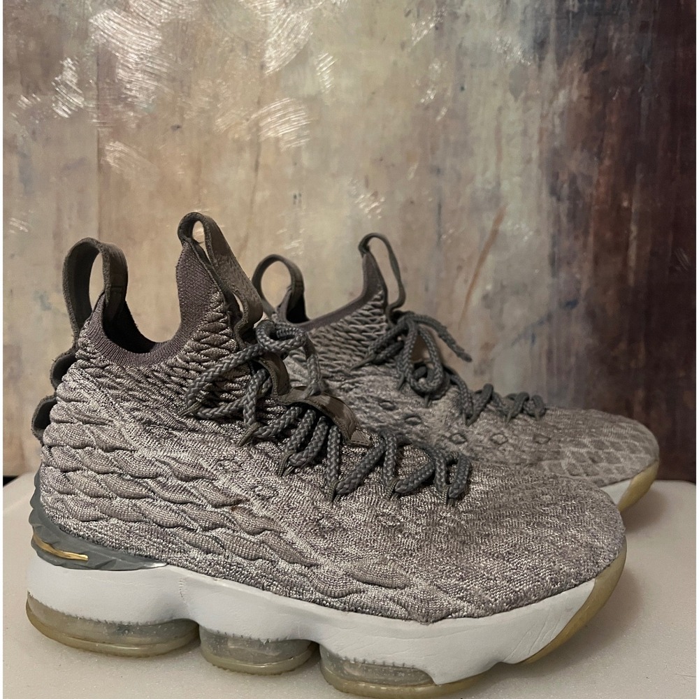 Nike LeBron 15 City Series Basketball Shoes Boys 5Y Wolf Grey EUC BattleKnit HOT